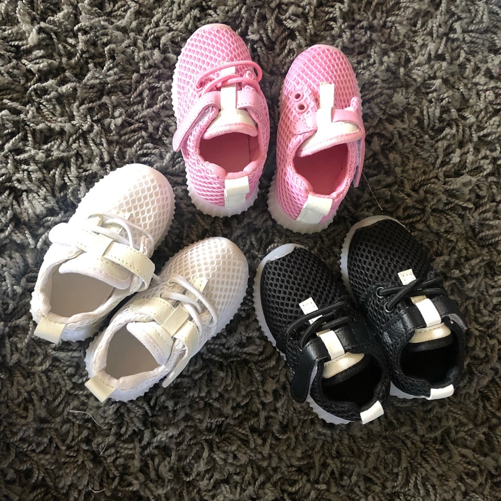 Toddler sneakers